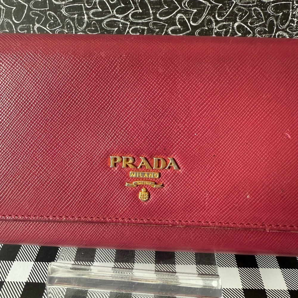 Prada Women's Red Wallet - Picture 2 of 7